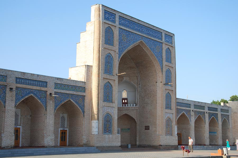 Norbut Biy Madrasa2, Topstartour.com
